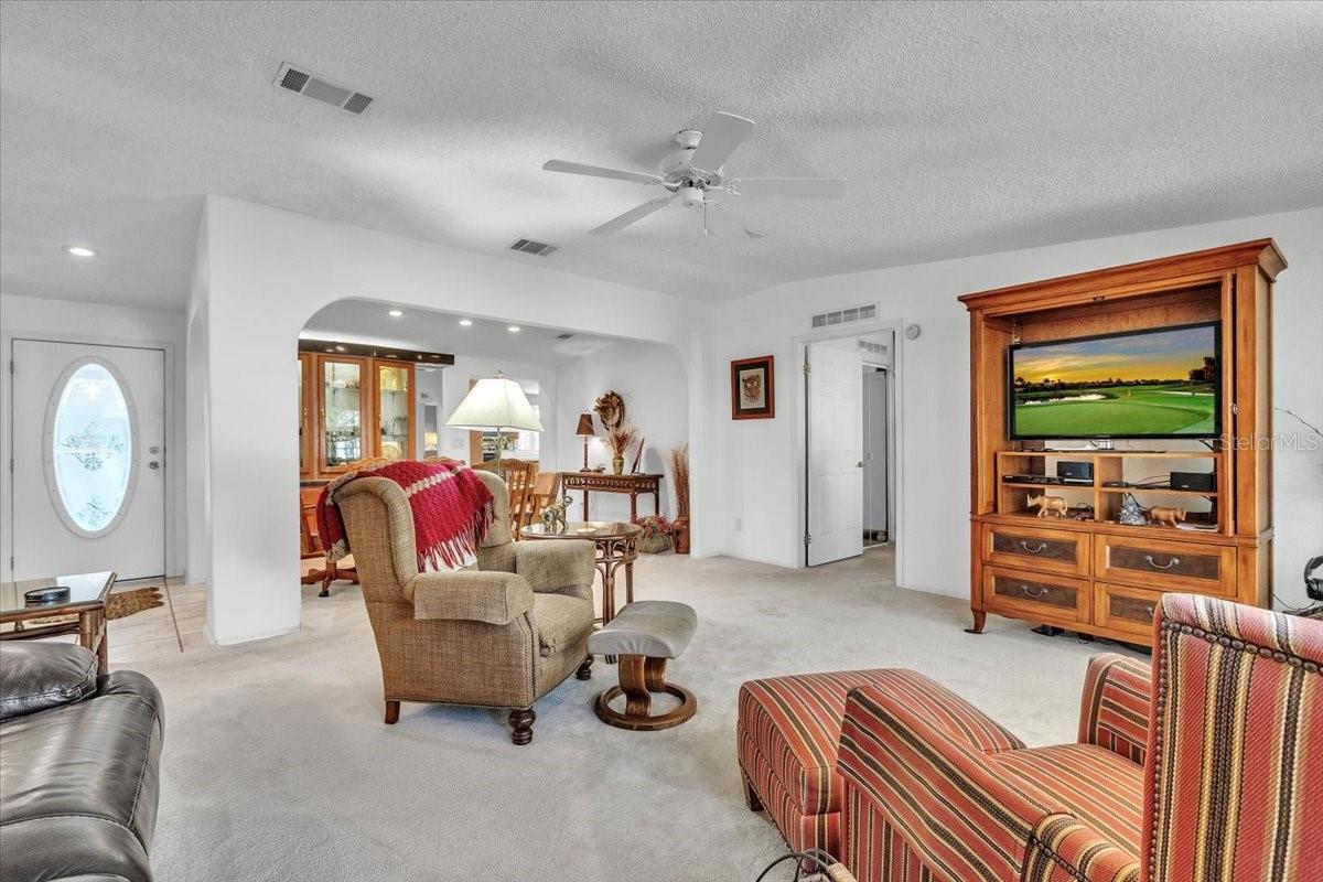 VENTURA LAKES - Residential