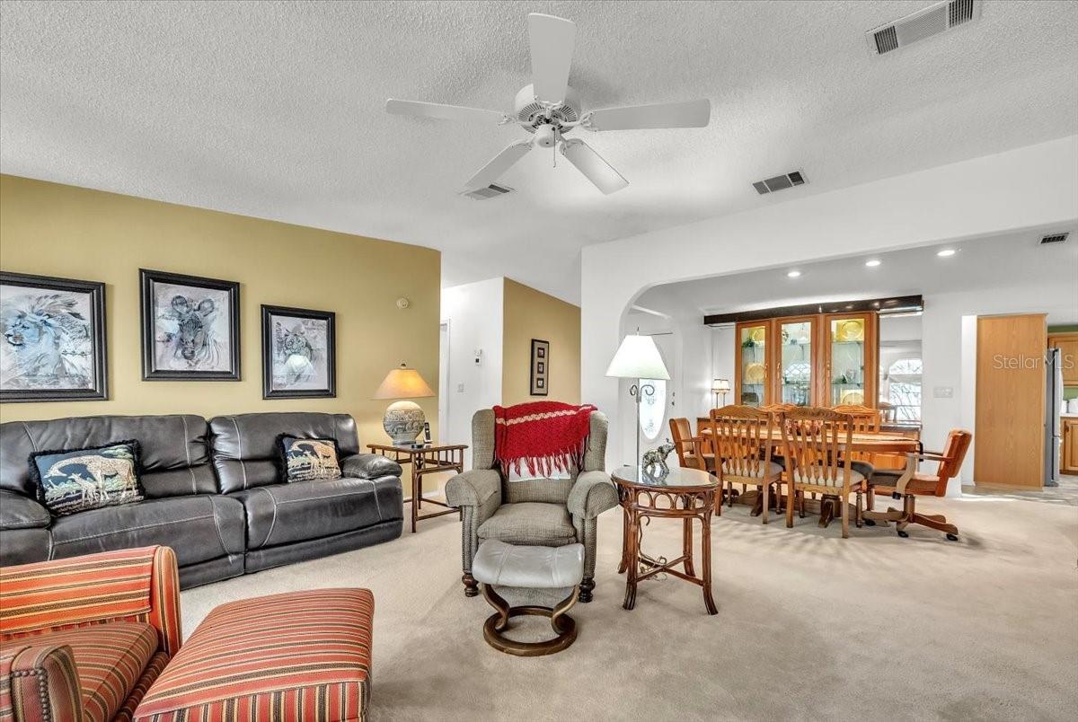 VENTURA LAKES - Residential