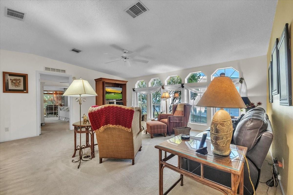 VENTURA LAKES - Residential