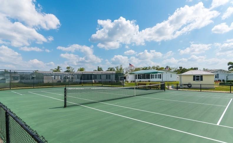 VENTURA LAKES - Residential