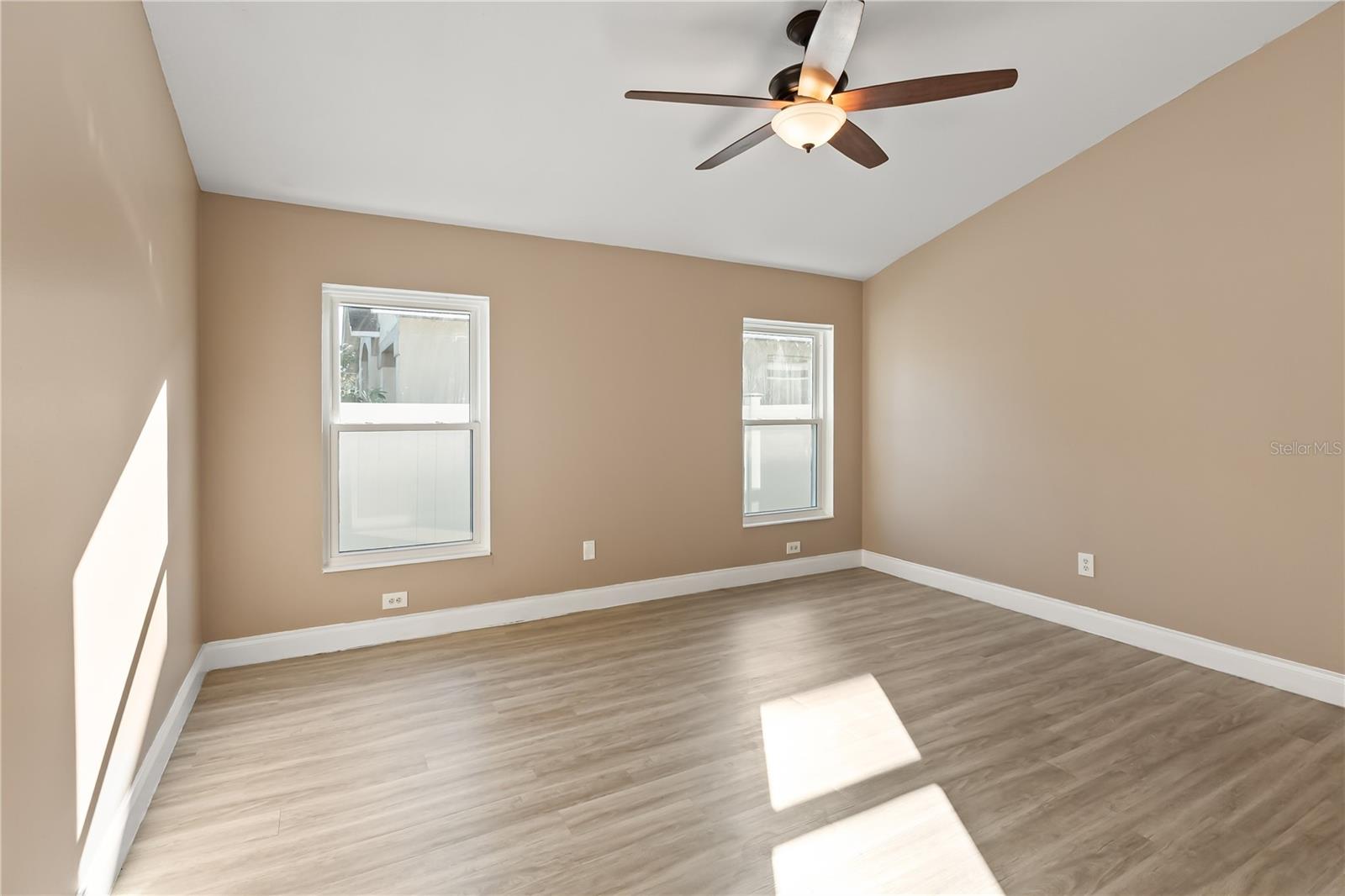 STONEBRIDGE PH 03 - Residential