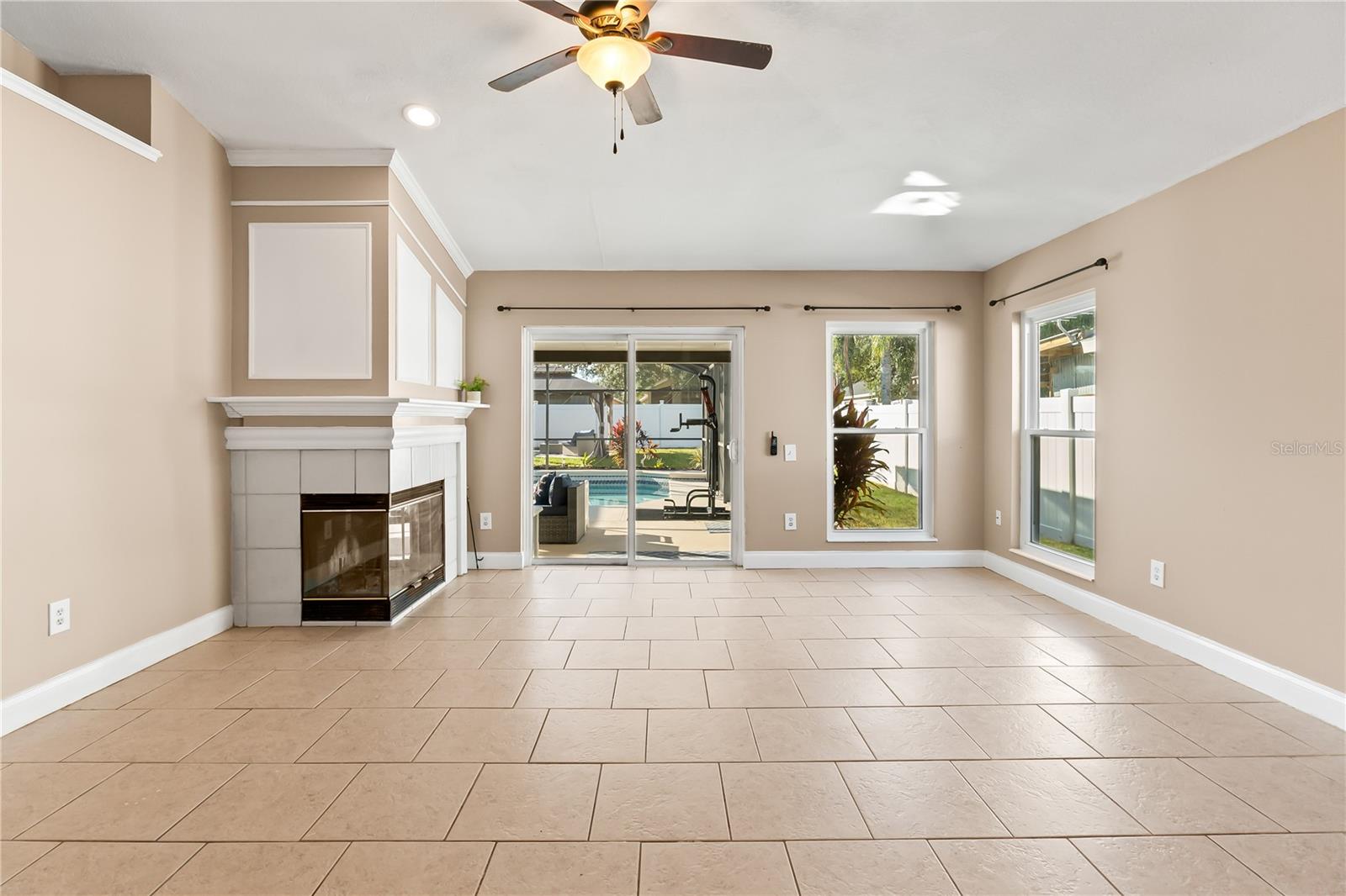 STONEBRIDGE PH 03 - Residential