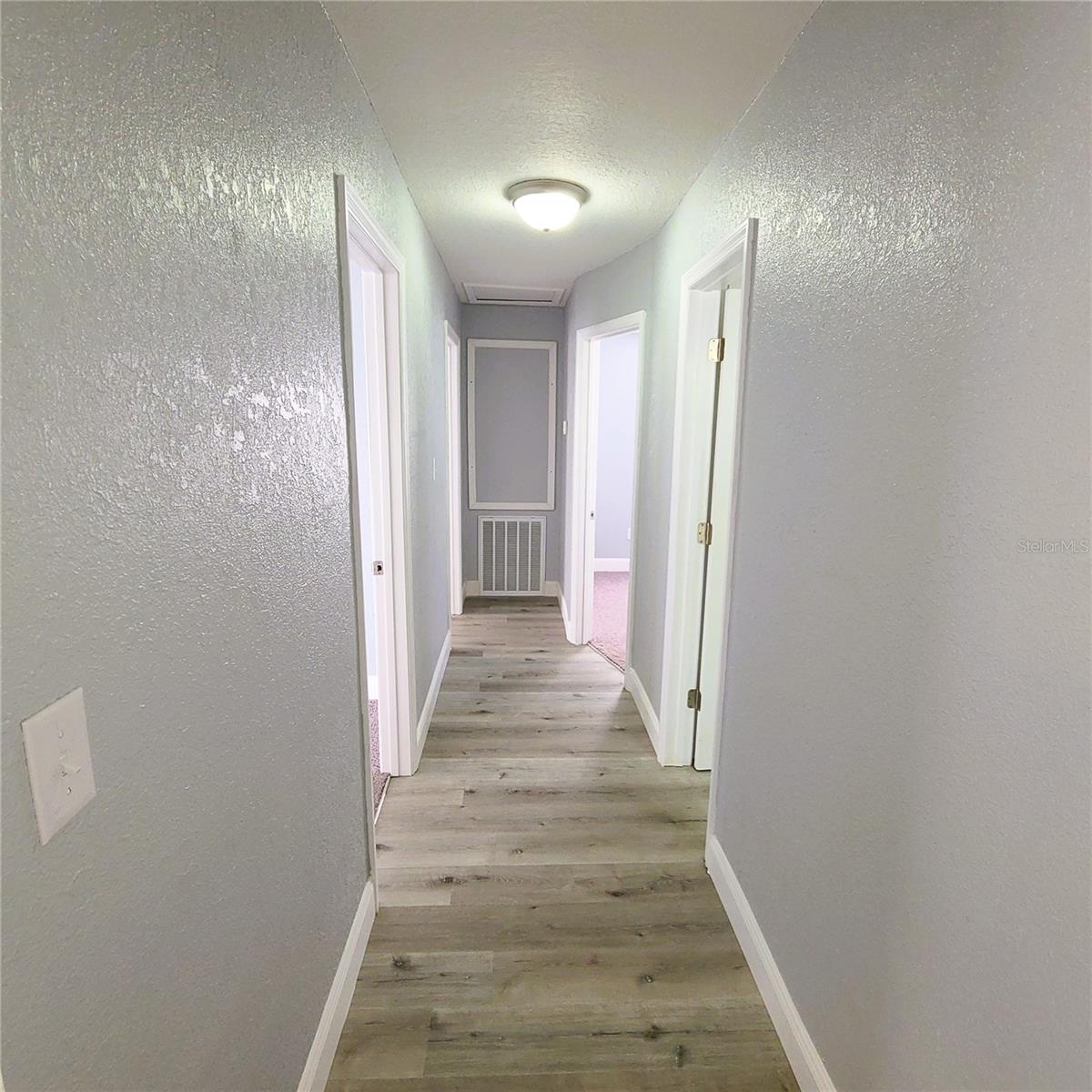 PINEWOOD PARK SUB - Residential