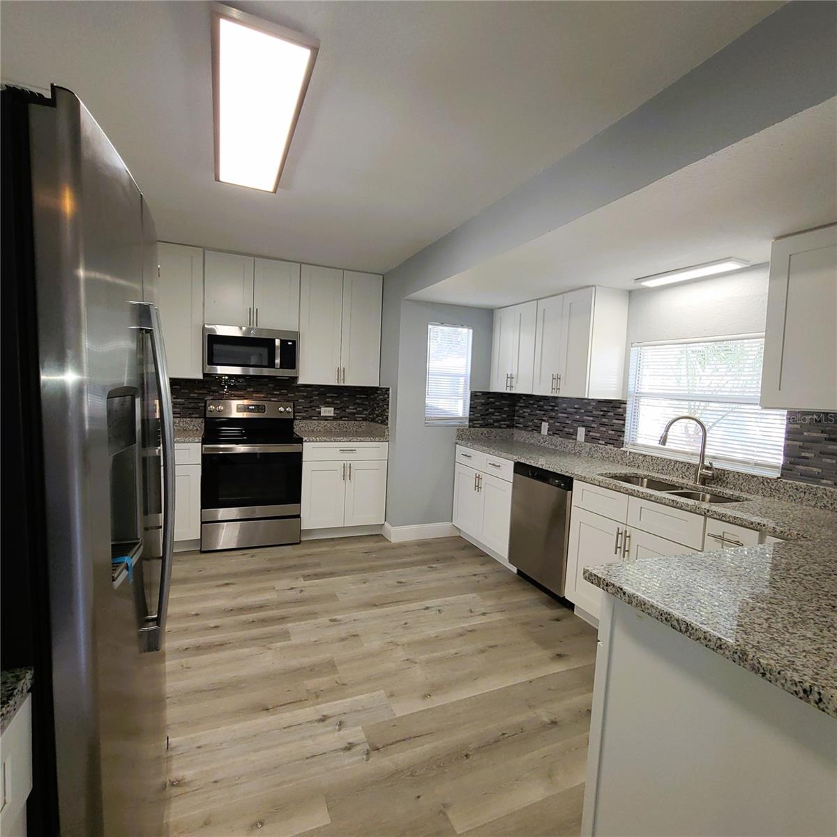 PINEWOOD PARK SUB - Residential