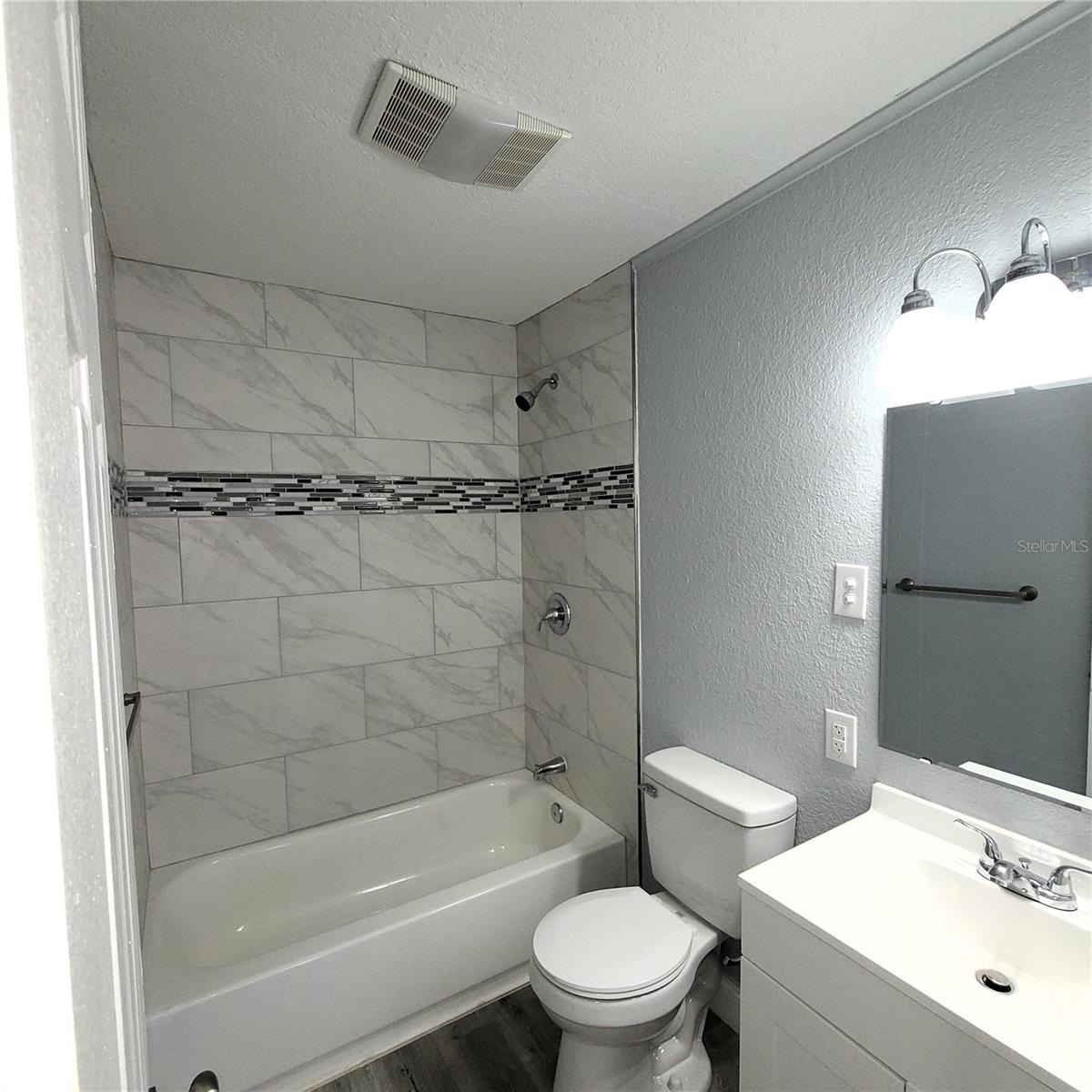 PINEWOOD PARK SUB - Residential