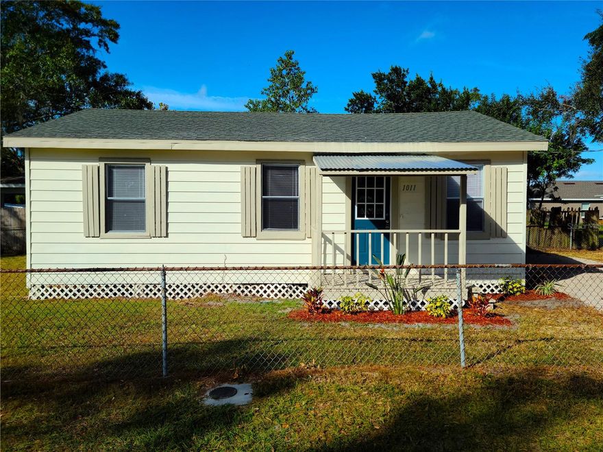 Welcome home. This JUST remodeled 3 Bedroom 1 Bath is ready to equip you and your family for your next chapter of life. The fenced in yard is perfect for outdoor games, picnics, family gatherings, and your favorite pet. This is conveniently located 10 minutes from grocery stores, shopping, parks, playgrounds, and everything that makes Lakeland a unique place to live and is putting you in the center of it all. Make an offer before this home is gone.
