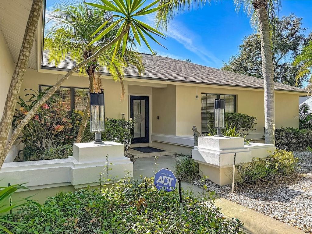 Photo of 6005 Pratt Street, Tampa, FL 33647 (MLS # TB8447010)