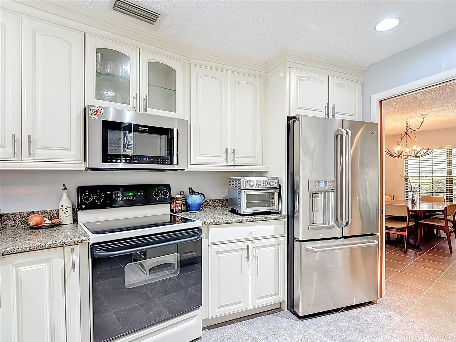 TAMPA PALMS UNIT 3 REP OF - Residential