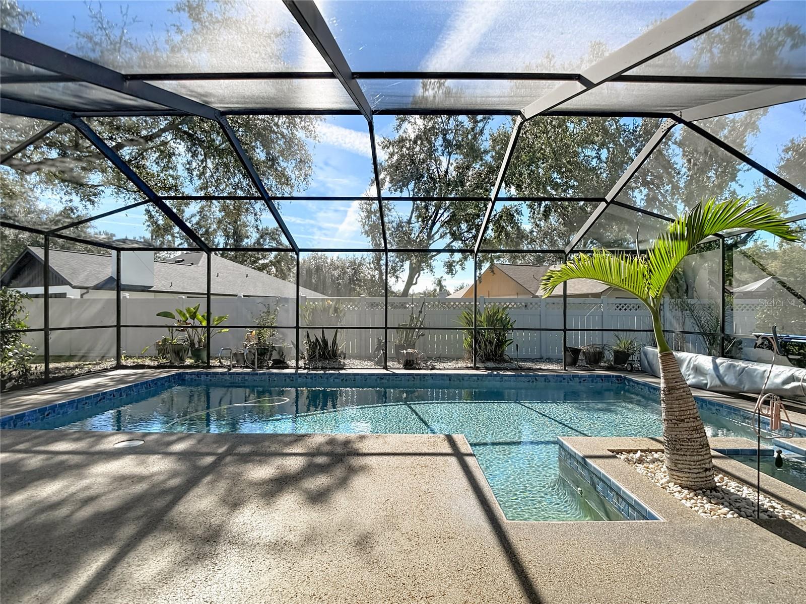 TAMPA PALMS UNIT 3 REP OF - Residential