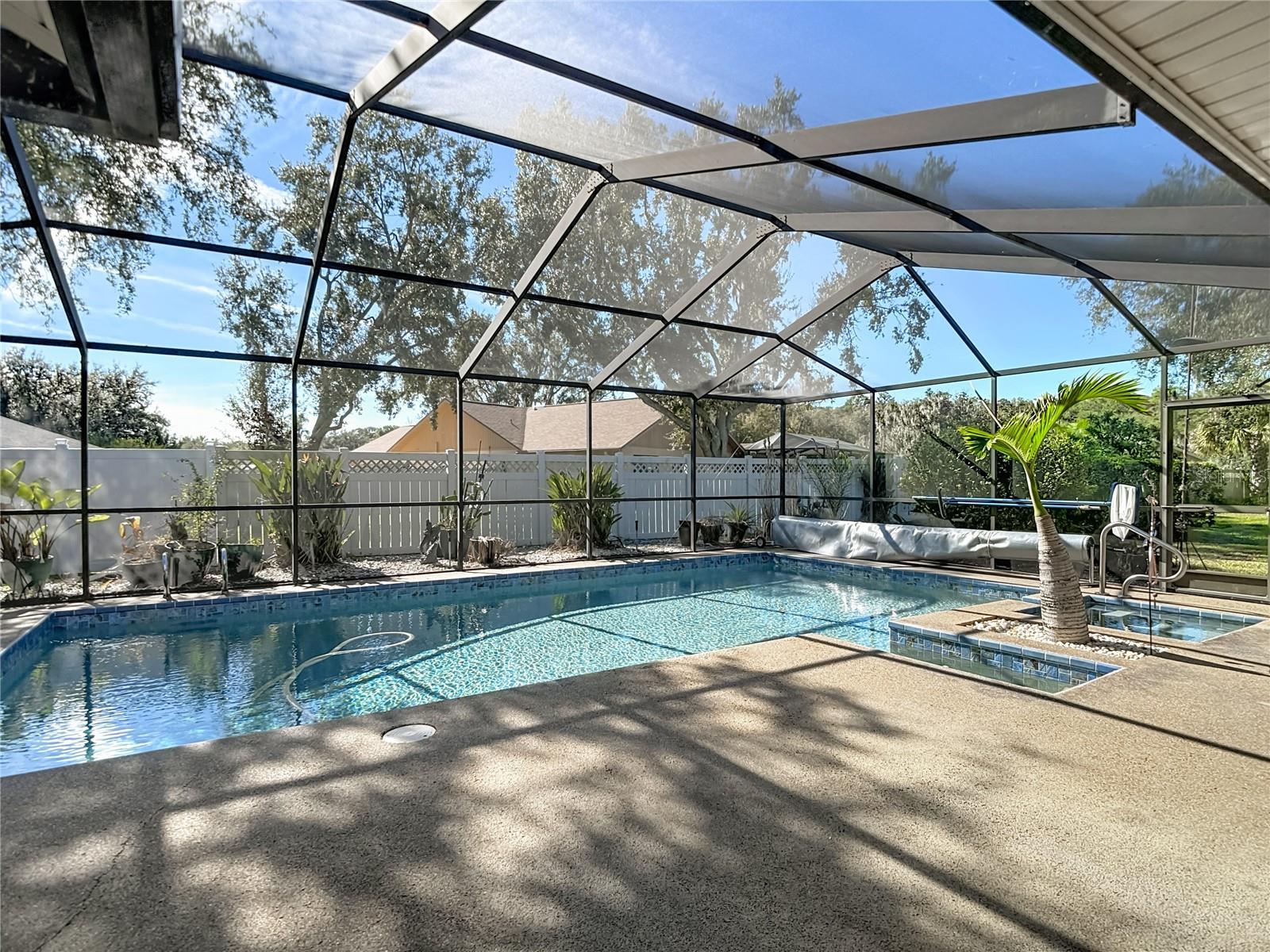 TAMPA PALMS UNIT 3 REP OF - Residential