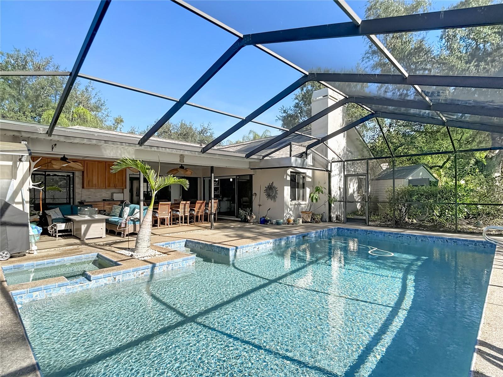 TAMPA PALMS UNIT 3 REP OF - Residential