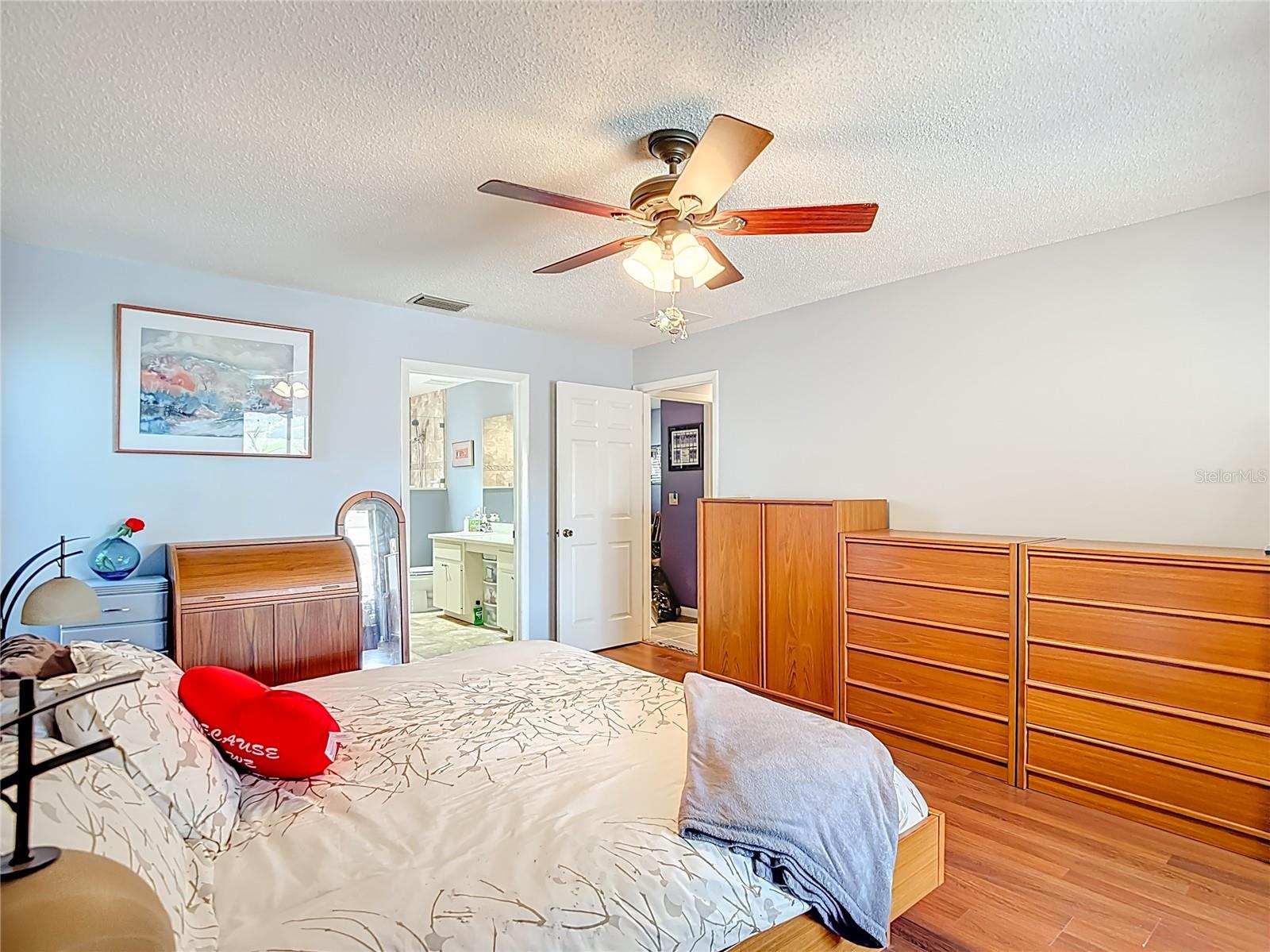 TAMPA PALMS UNIT 3 REP OF - Residential