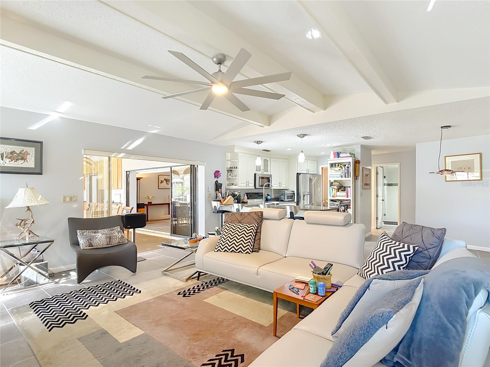 TAMPA PALMS UNIT 3 REP OF - Residential