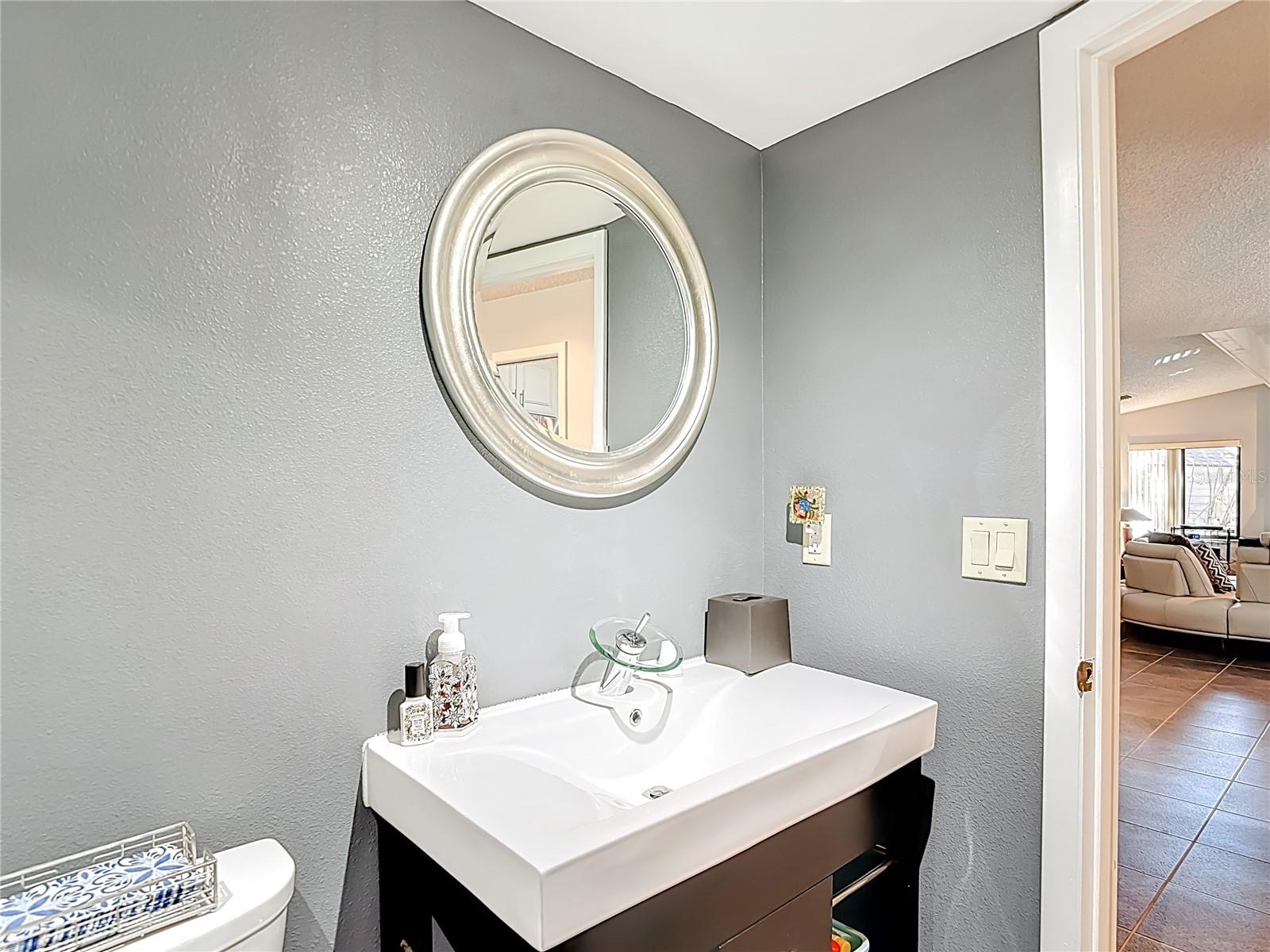 TAMPA PALMS UNIT 3 REP OF - Residential