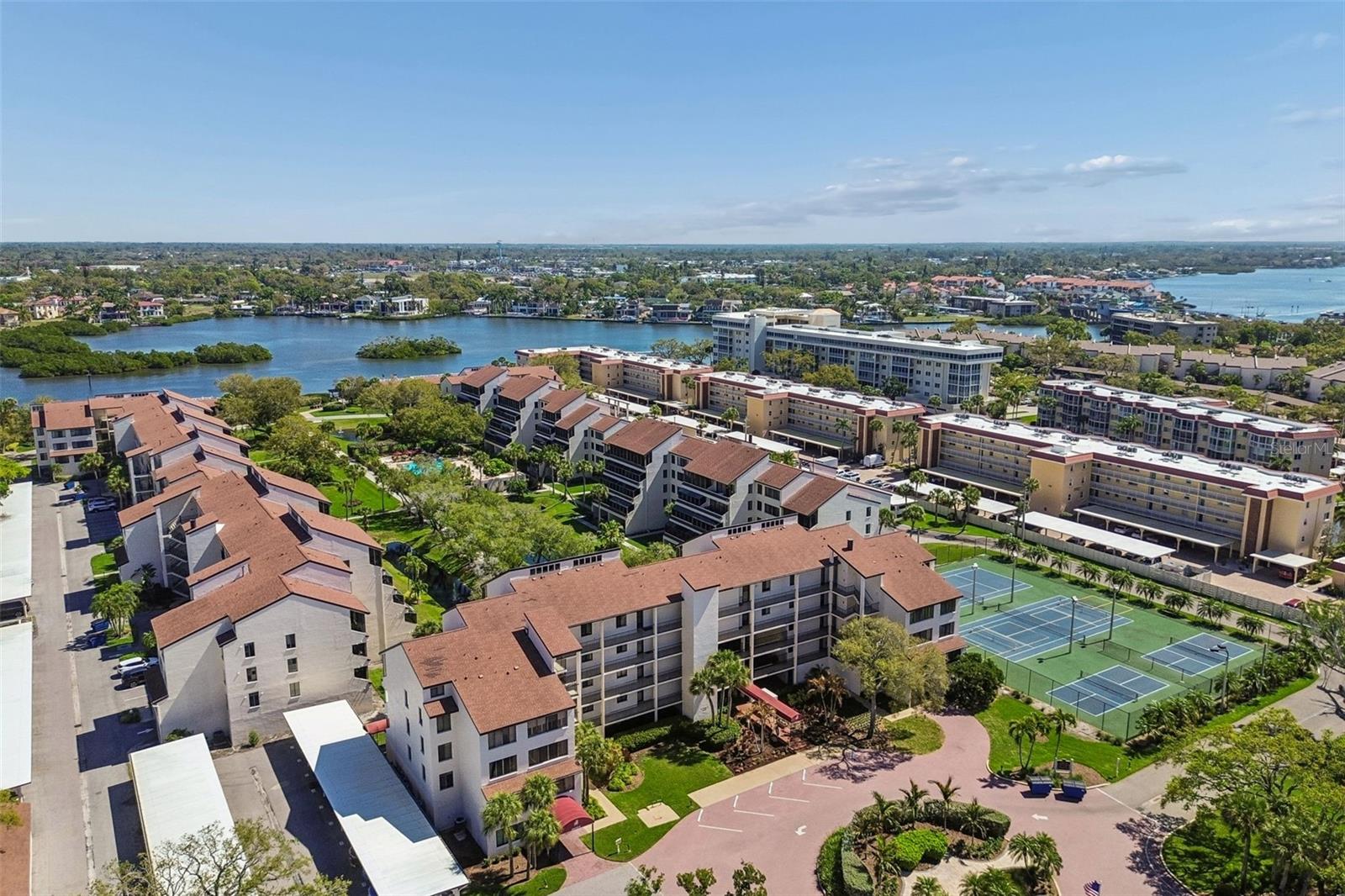 EXCELSIOR BEACH TO BAY 7 - Residential