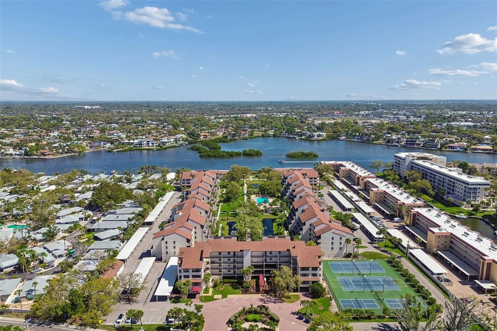 EXCELSIOR BEACH TO BAY 7 - Residential