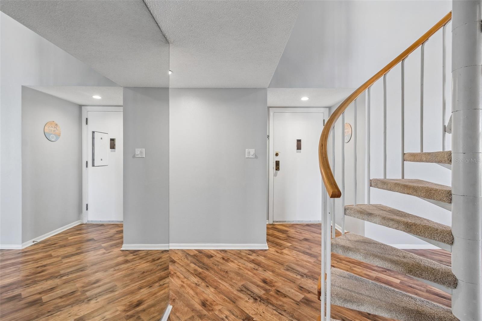 EXCELSIOR BEACH TO BAY 7 - Residential