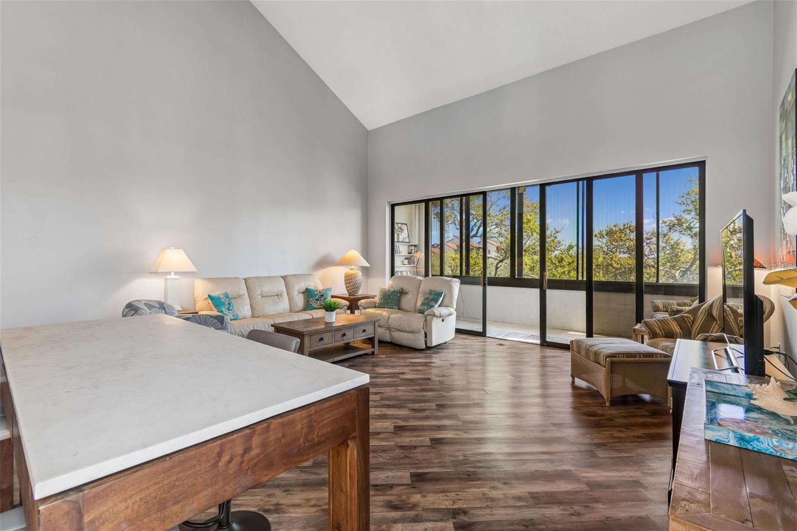 EXCELSIOR BEACH TO BAY 7 - Residential