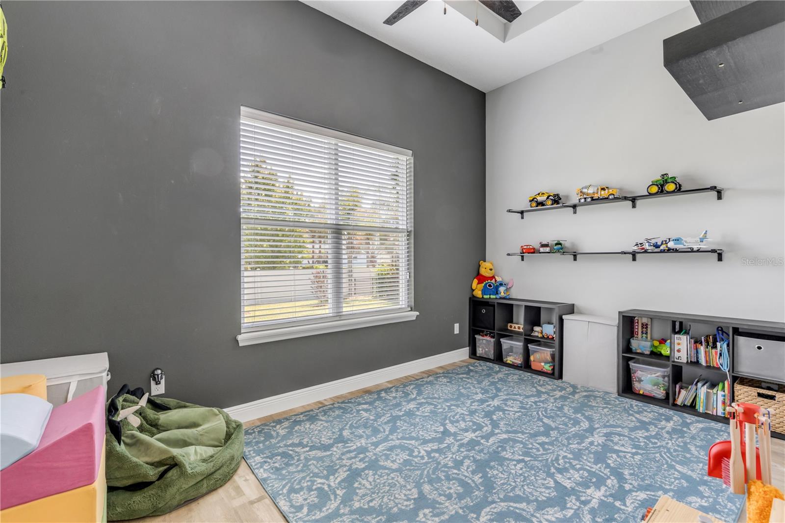 MOUNT DORA LOCH LEVEN PH 05 - Residential