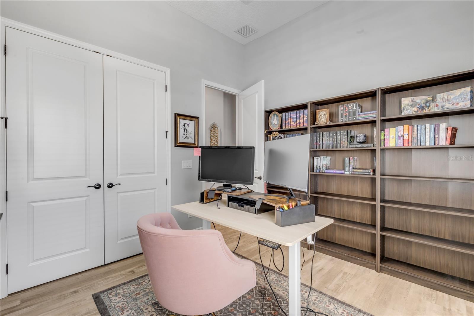 MOUNT DORA LOCH LEVEN PH 05 - Residential