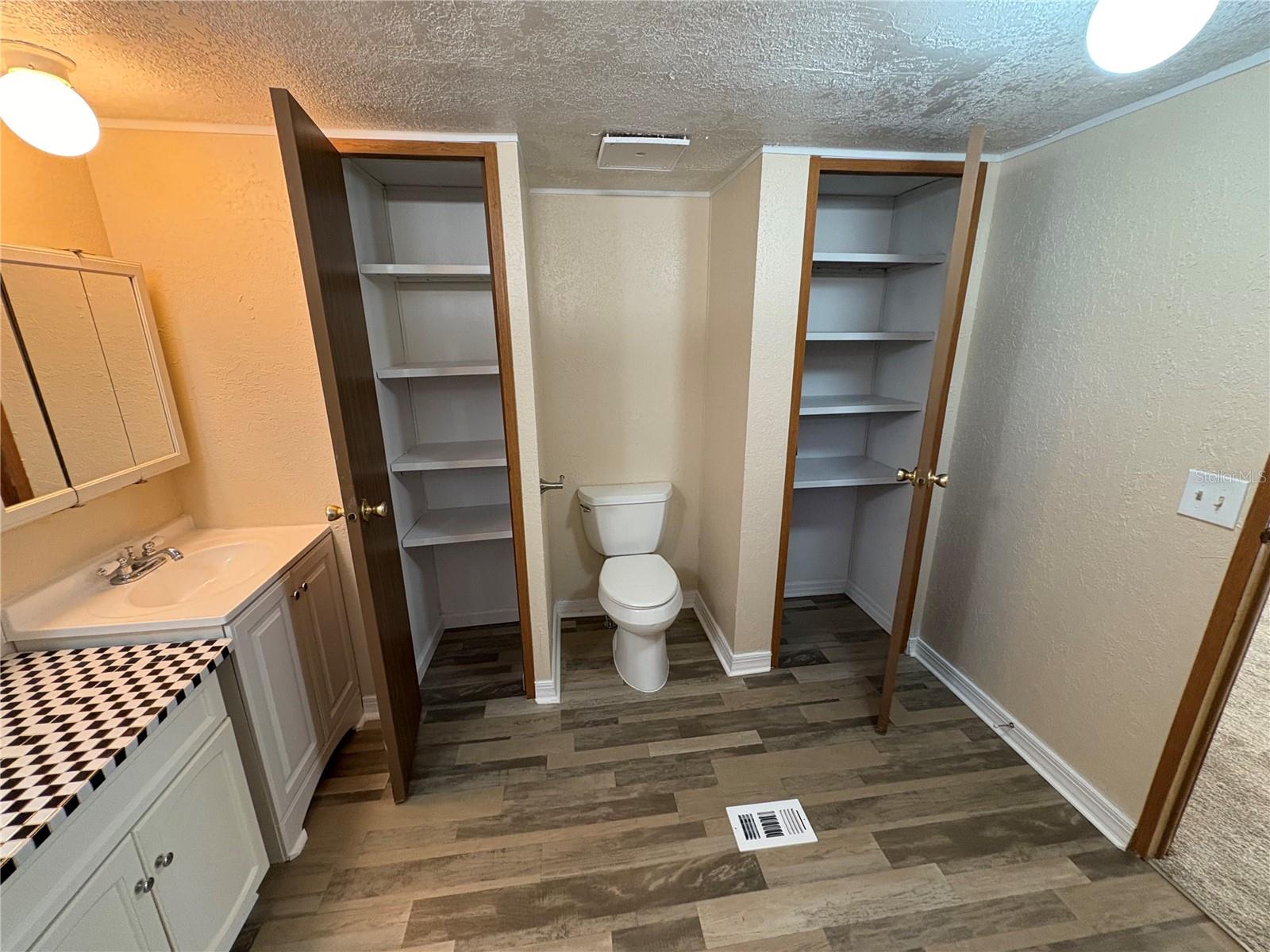 QUAIL TRAIL SUB - Residential