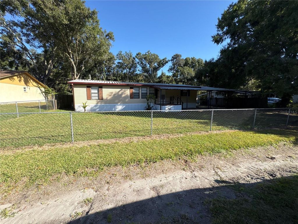 Photo of 1831 Quail Trail, Lakeland, FL 33810 (MLS # B4902085)