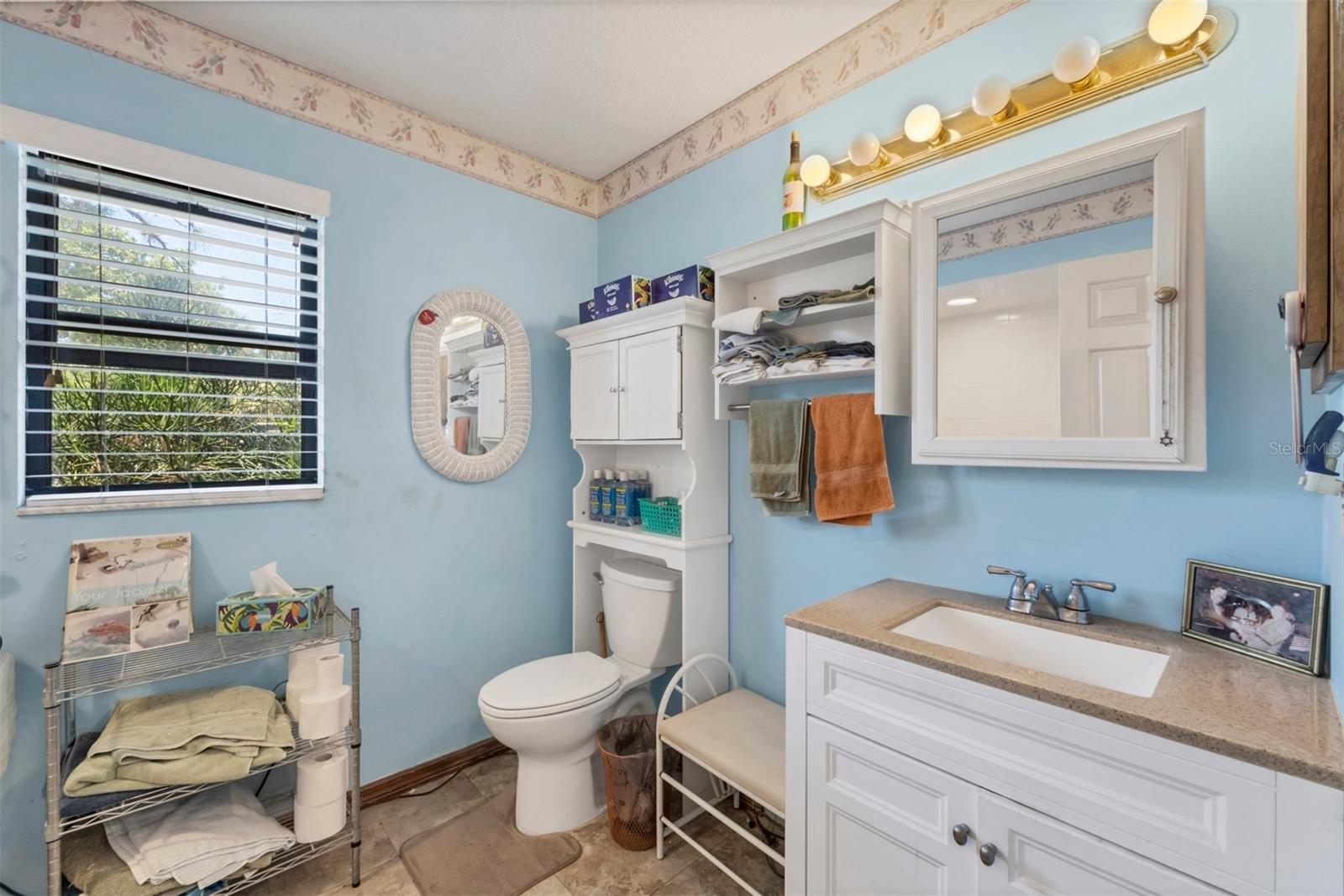 ENGLEWOOD VIEW - Residential