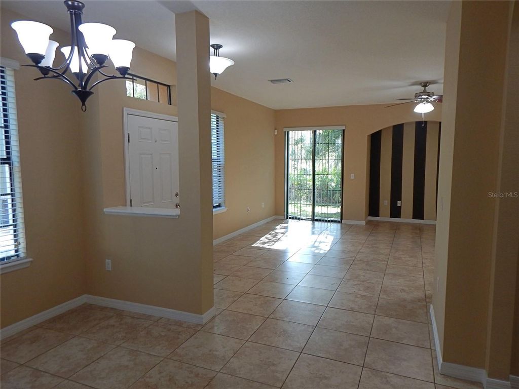 Photo of 5716 Kingletsound Place, Lithia, FL 33547 (MLS # TB8493347)