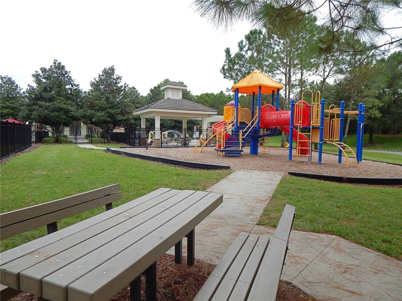 FISHHAWK RANCH PH 2 TR 1 - Residential