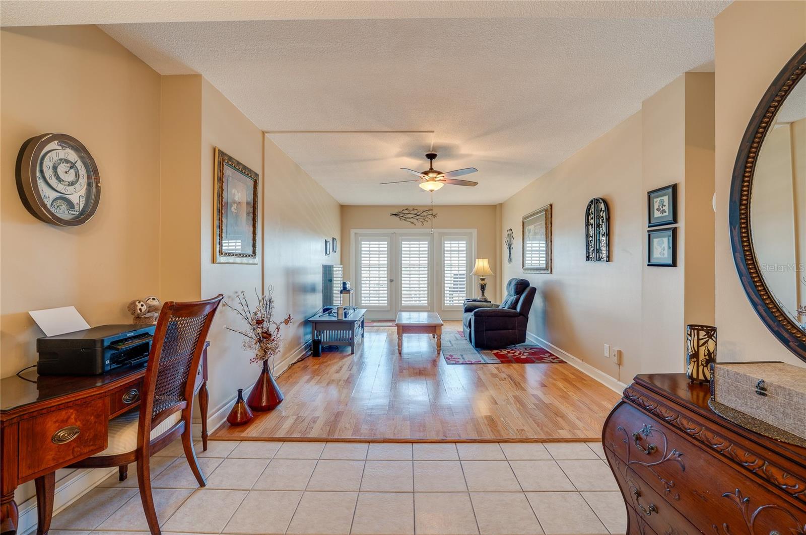 LANDMARK CONDO DECLARATION - Residential