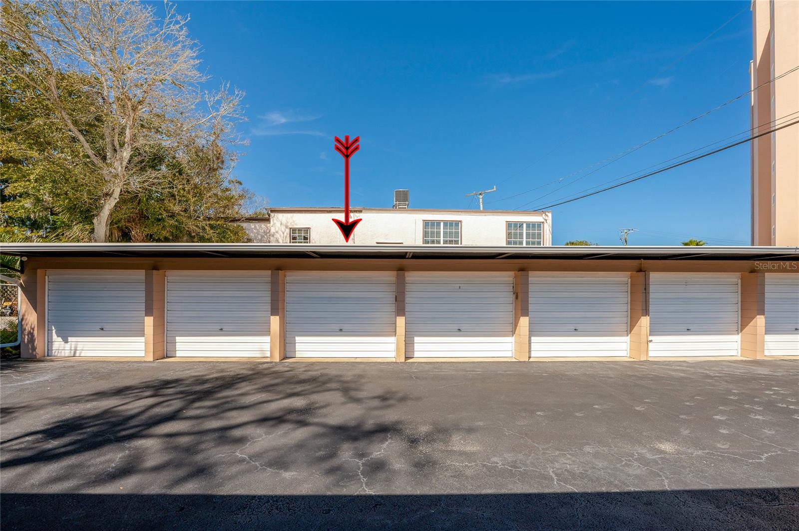 LANDMARK CONDO DECLARATION - Residential