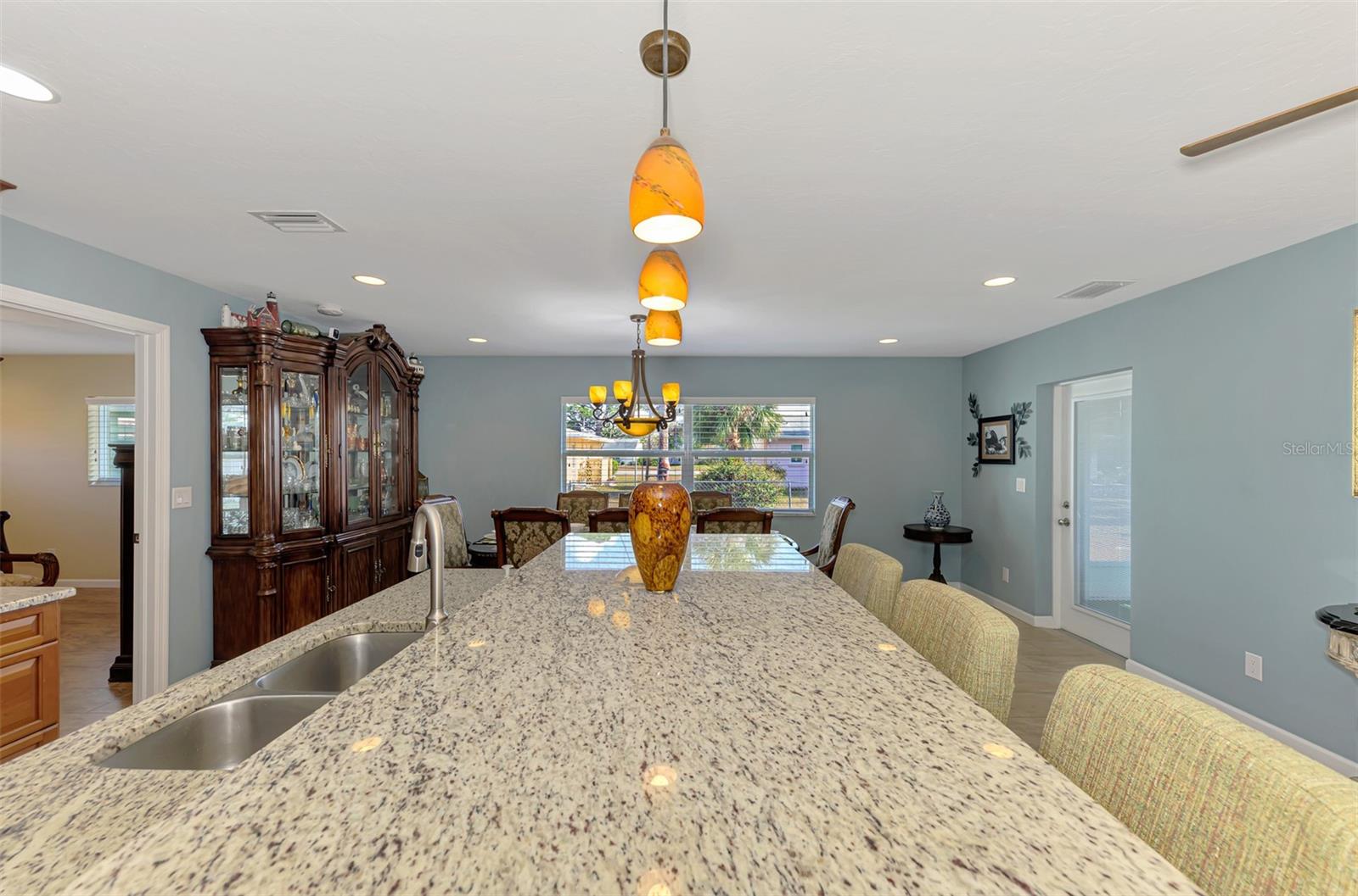 SOUTH VENICE - Residential