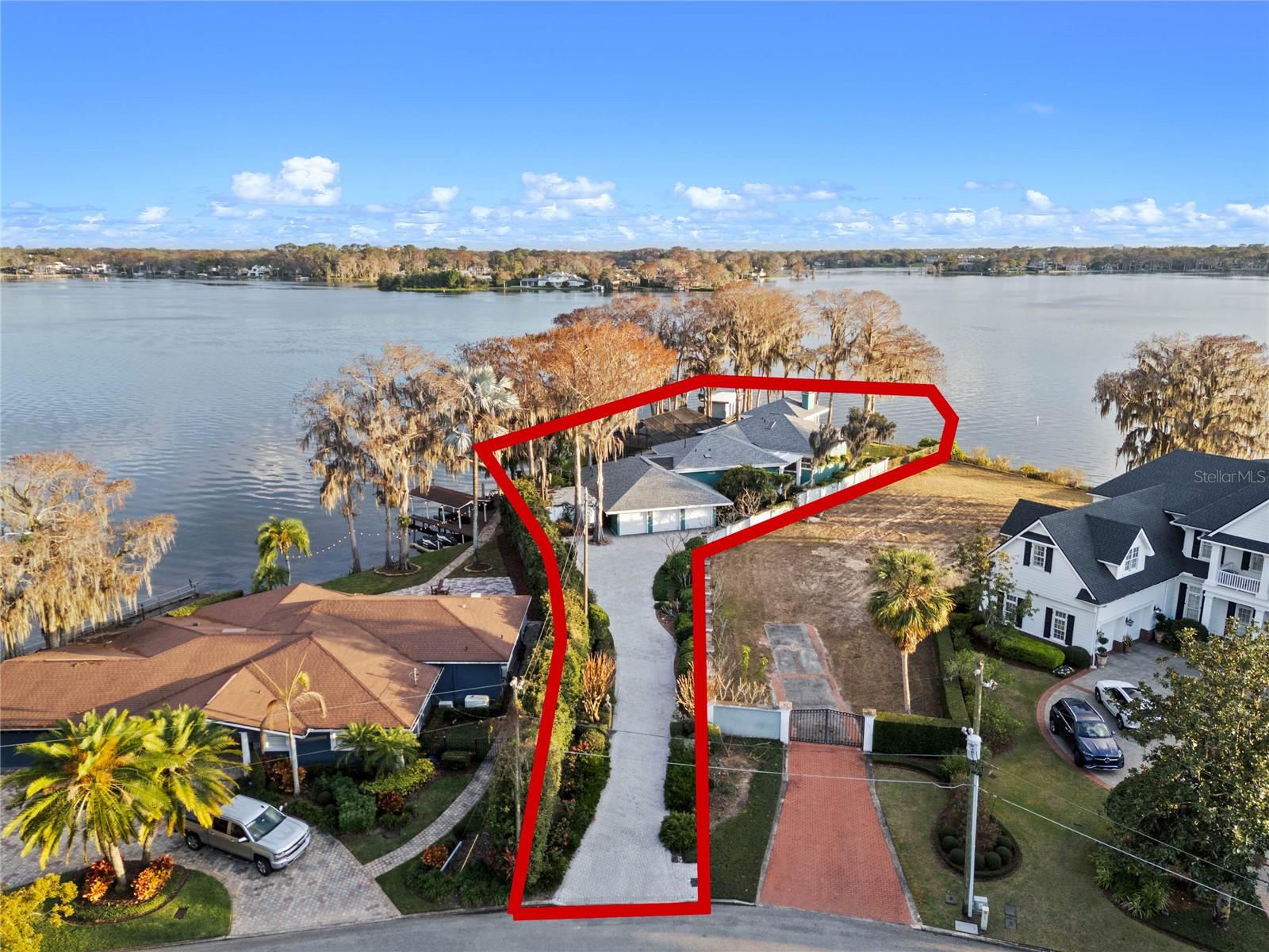 HOLLIEANNA SHORES 1ST ADD - Residential