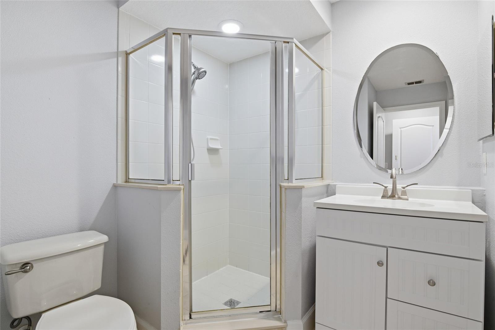 WINDWARD CAY 48 125 - Residential