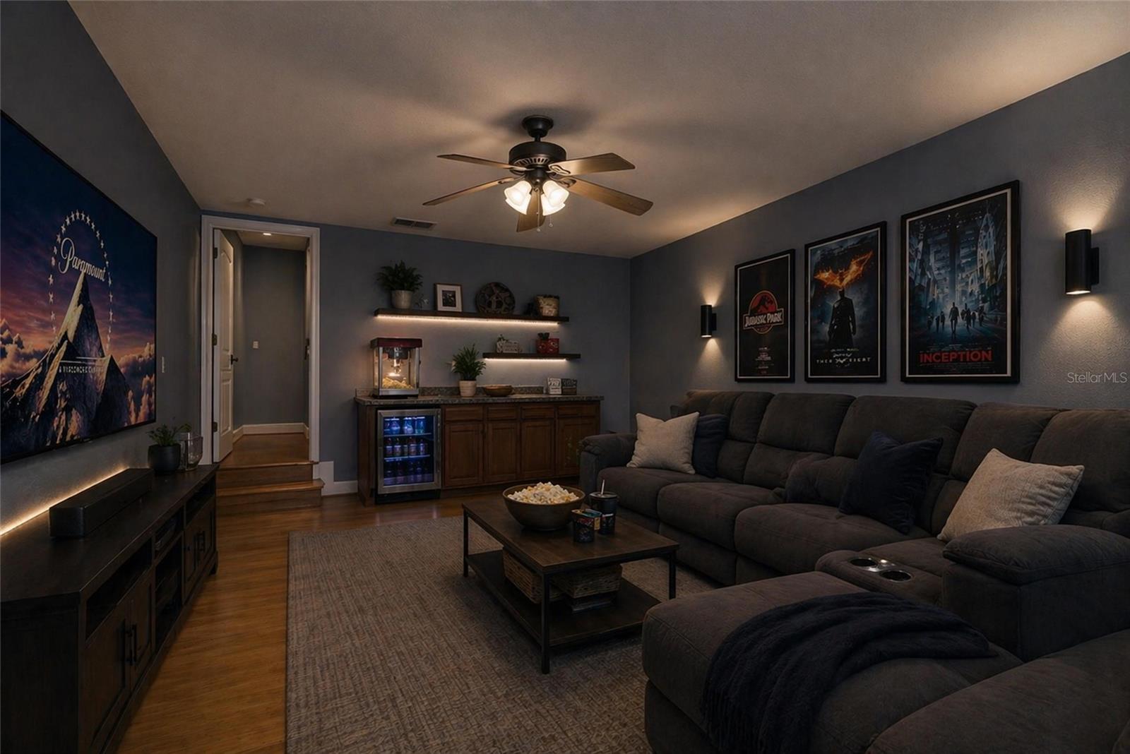 WINDWARD CAY 48 125 - Residential