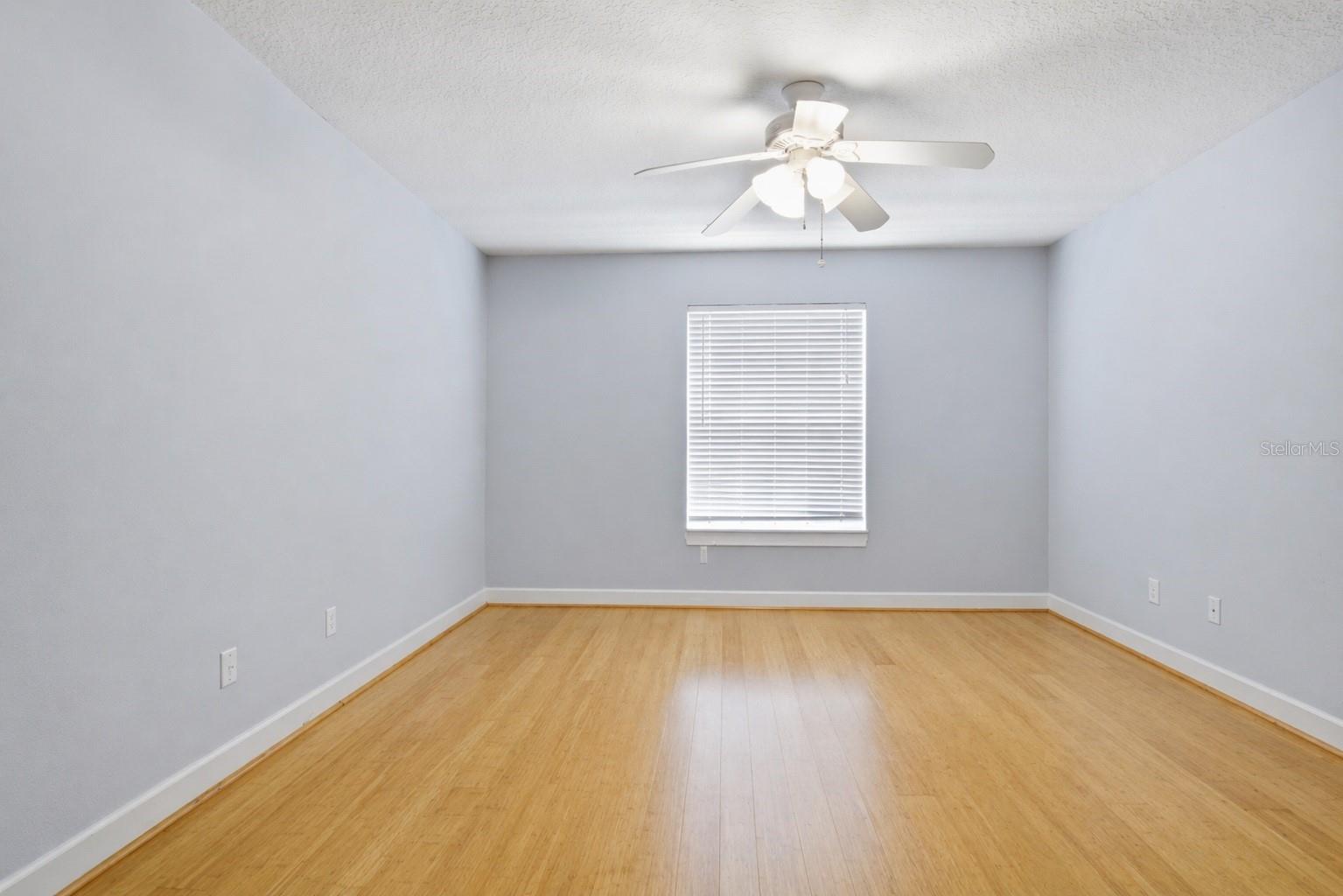 WINDWARD CAY 48 125 - Residential