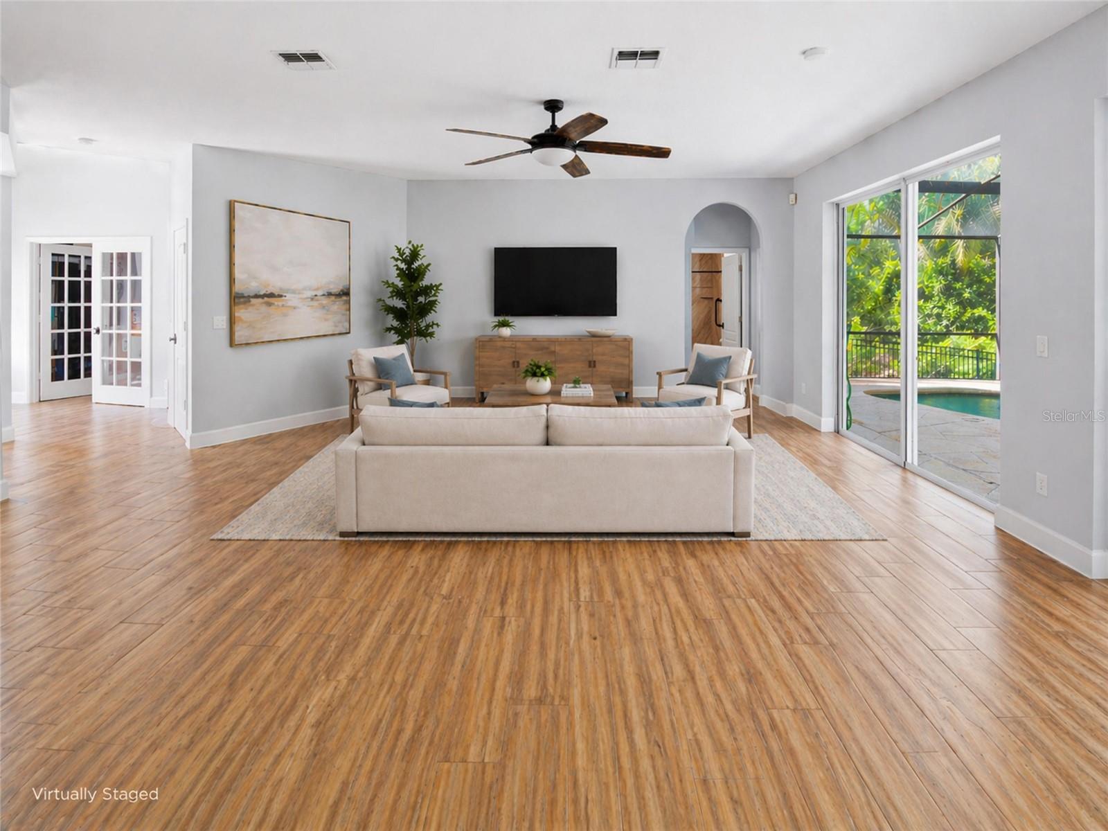 WINDWARD CAY 48 125 - Residential