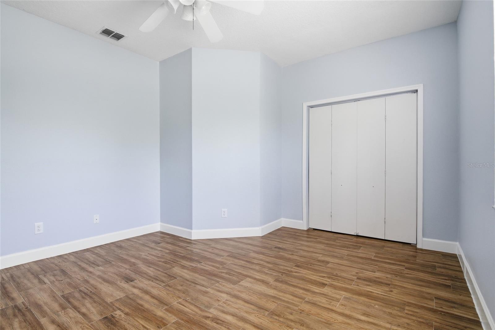 WINDWARD CAY 48 125 - Residential