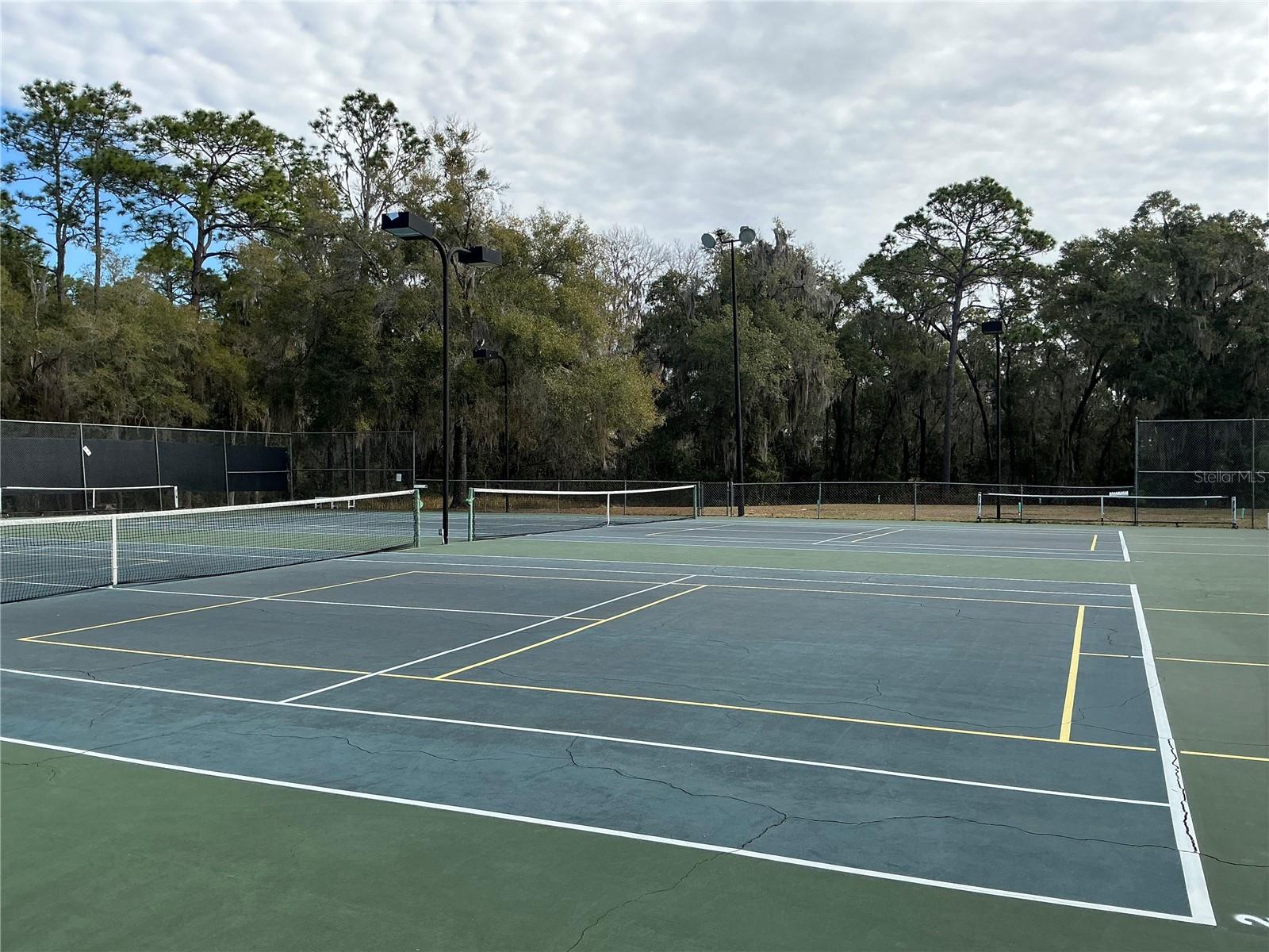 RAINBOW SPRINGS COUNTRY CLUB ESTATES - Residential