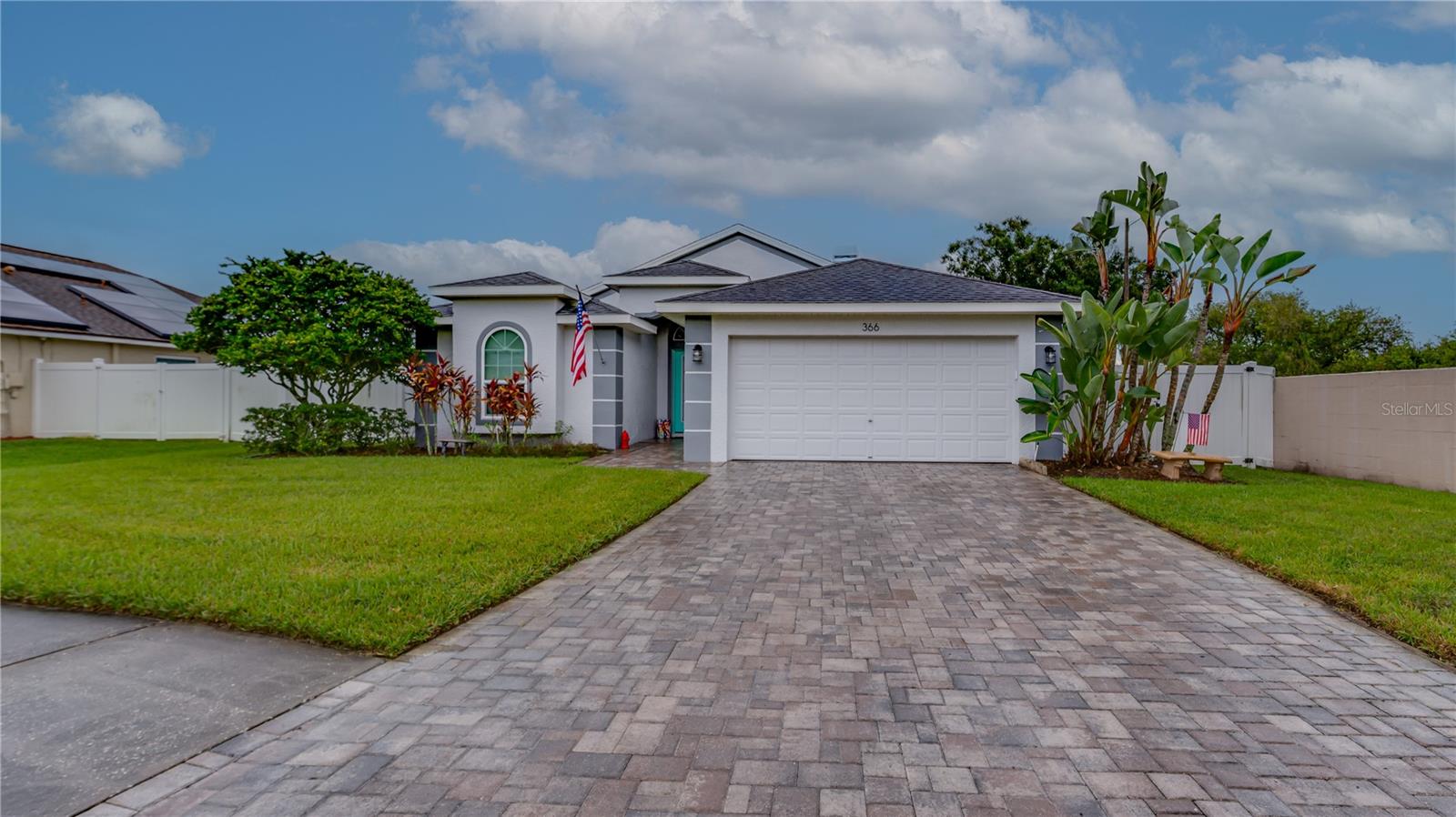 366 RAINFOREST COURT
