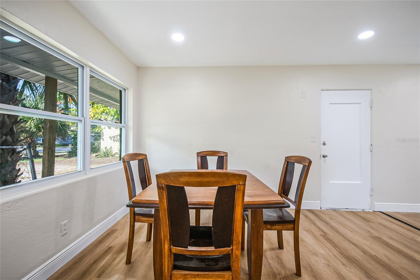 LITTLE WEKIWA ESTATES 1 - Residential