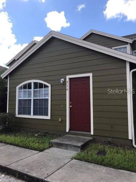 Welcome to 916 Washington Palm Loop, Davenport, FL! This charming townhome offers bright, open living spaces perfect for comfort and relaxation. Featuring a modern kitchen, spacious bedrooms, and a cozy layout, it’s ideal as a full-time residence, vacation retreat, or investment opportunity. Enjoy resort-style amenities in a well-maintained community just minutes from Disney, shopping, dining, and all that Central Florida has to offer. Live the Florida lifestyle you’ve been dreaming of!