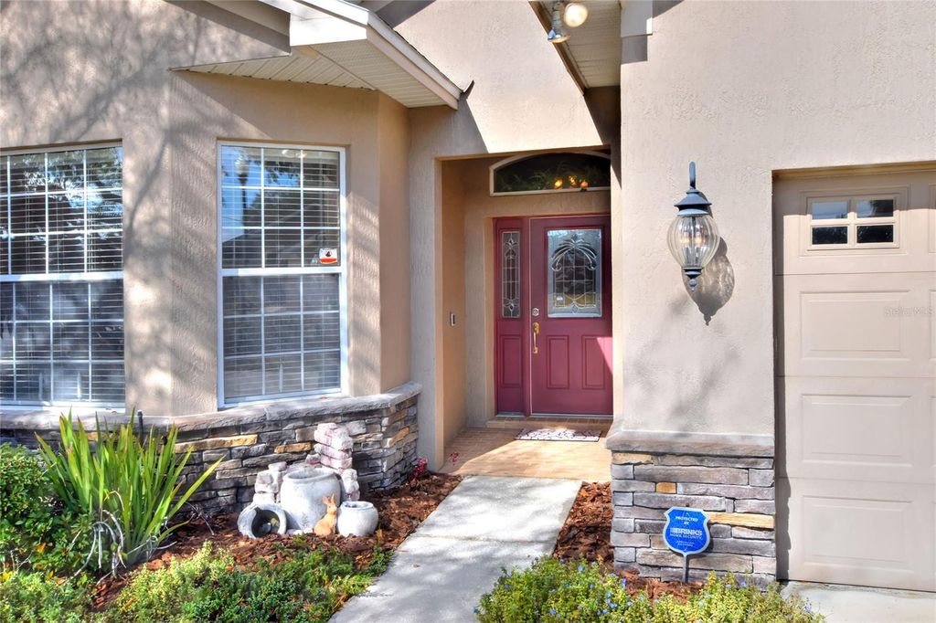 Photo of 1105 Stoney Creek Boulevard, Lakeland, FL 33811 (MLS # L4958190)