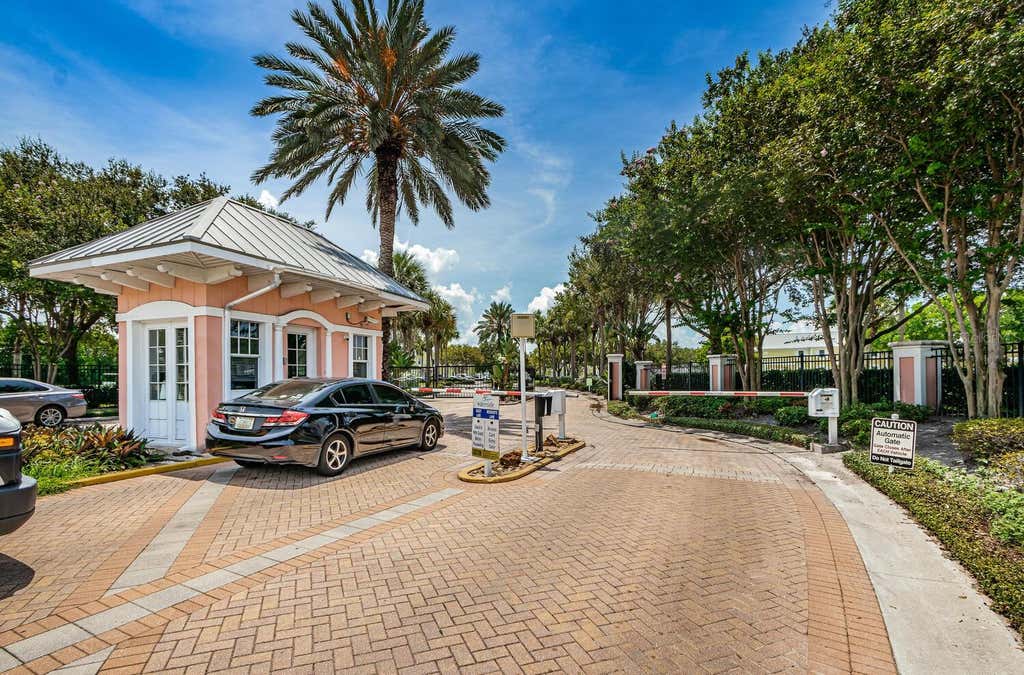 Photo of 5215 Coquina Key Drive SE #B, St Petersburg, FL 33705 (MLS # TB8530553)