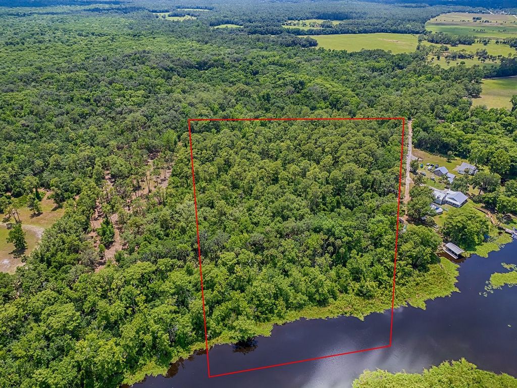 Photo of Tall Palm Fish Camp Road, Deland, FL 32720 (MLS # V4942738)