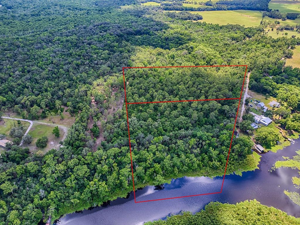 Photo of Tall Palm Fish Camp Road, Deland, FL 32720 (MLS # V4942738)