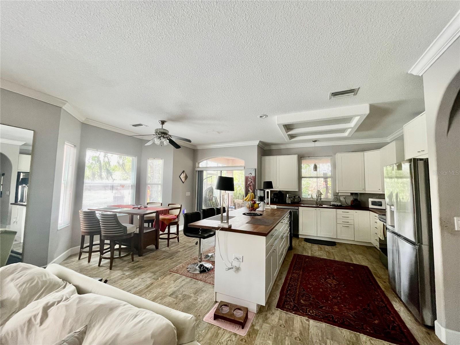 CALIENTE - Residential