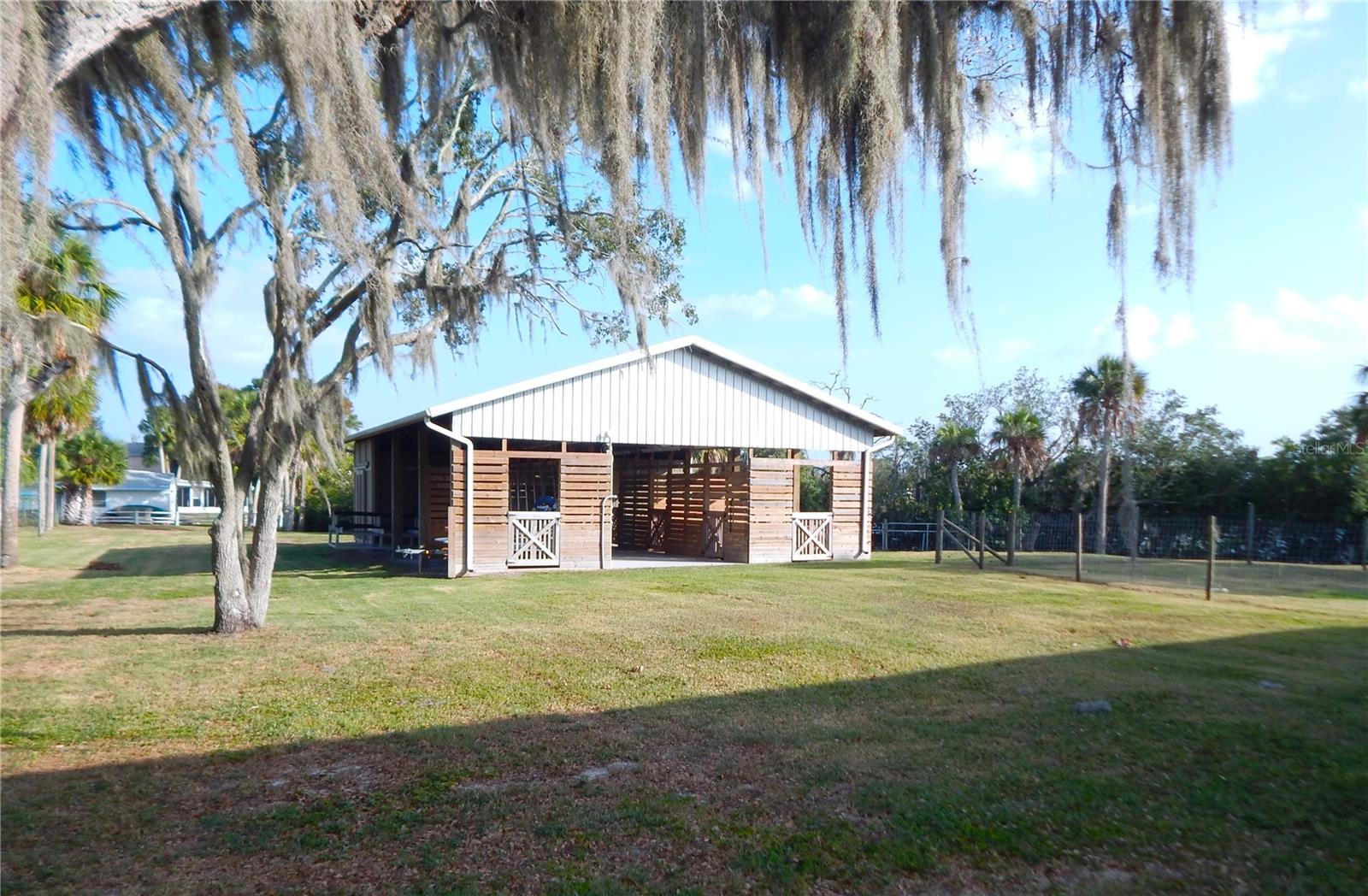 EDGEWATER GARDENS - Residential