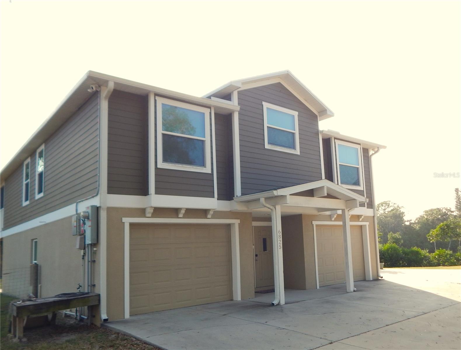 EDGEWATER GARDENS - Residential