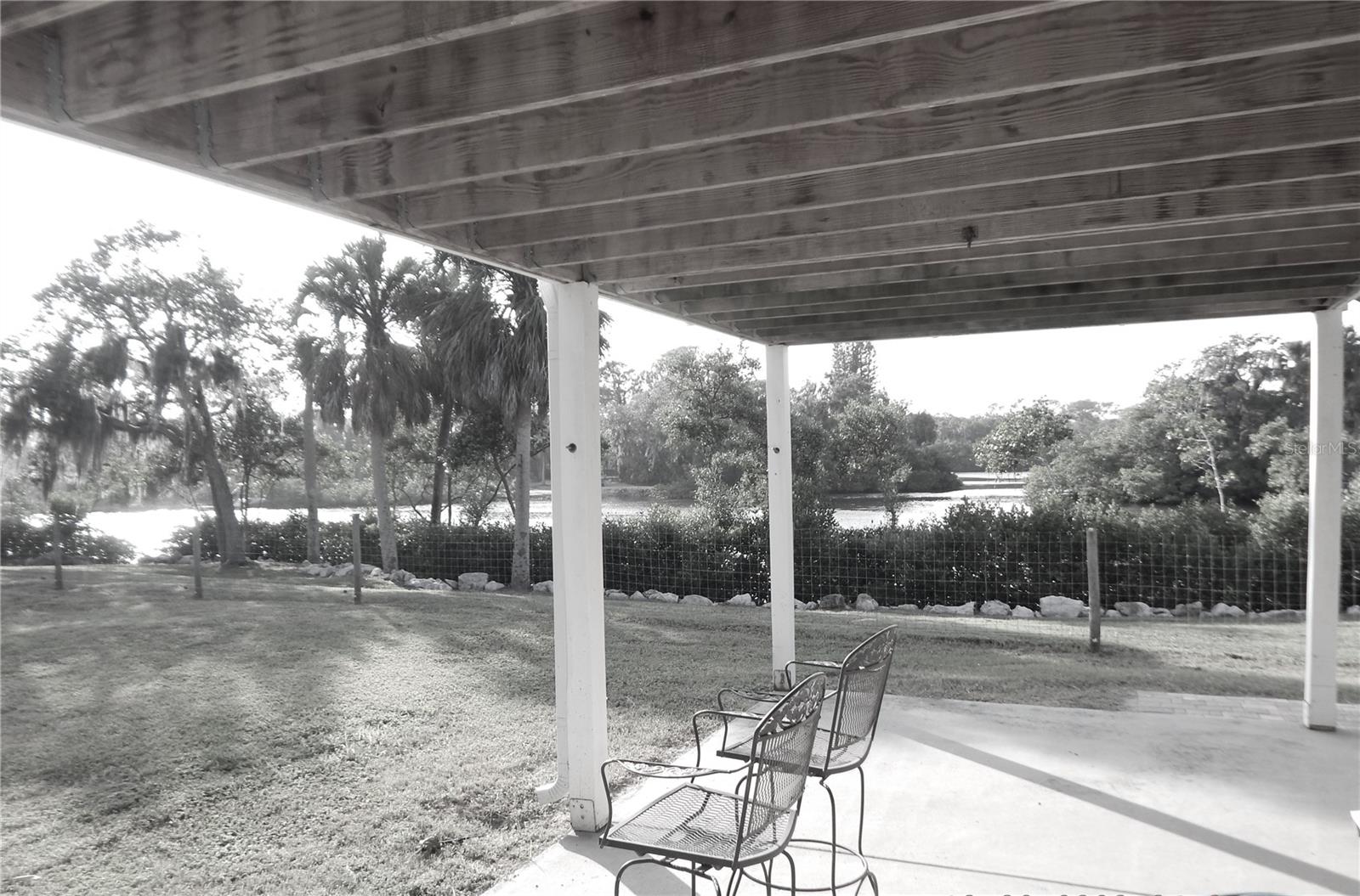 EDGEWATER GARDENS - Residential